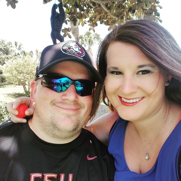 Meet your Posher, Amber - Picture 1 of 1